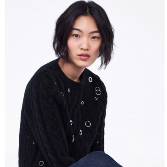 Cable Knit Eyelet Sweater - Picture 5 of 8